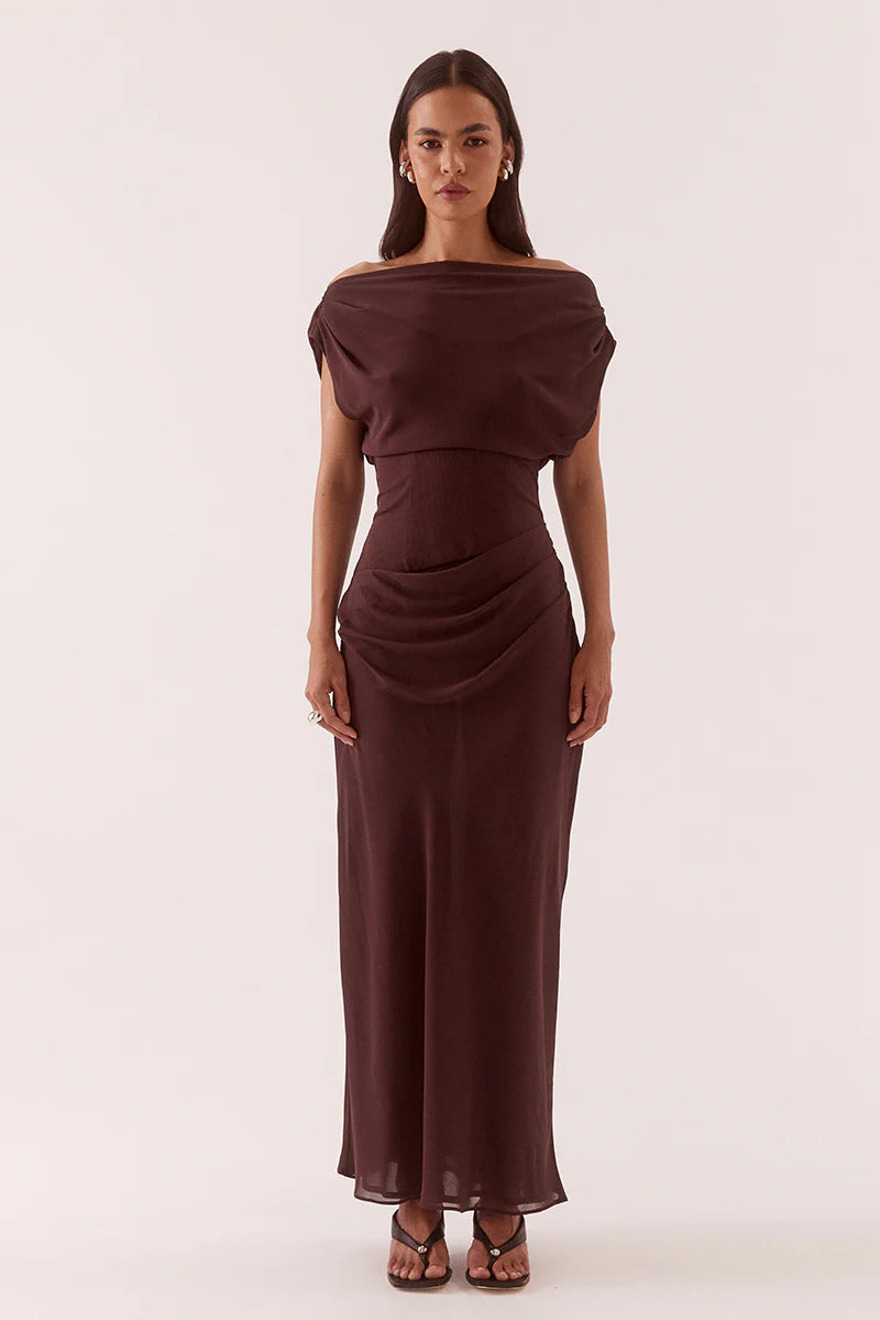 Ada off shoulder dress, chocolate