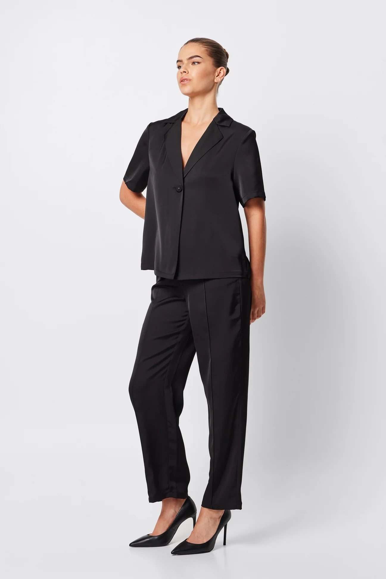 Adrift one button shirt, black