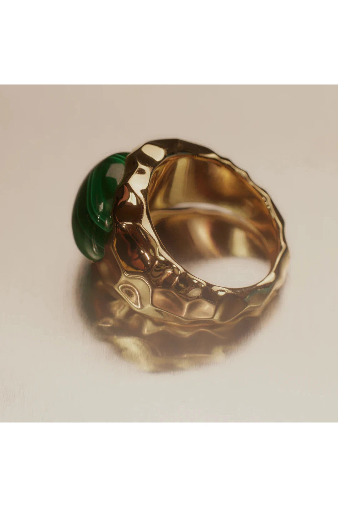 Hammered signet ring, malachite
