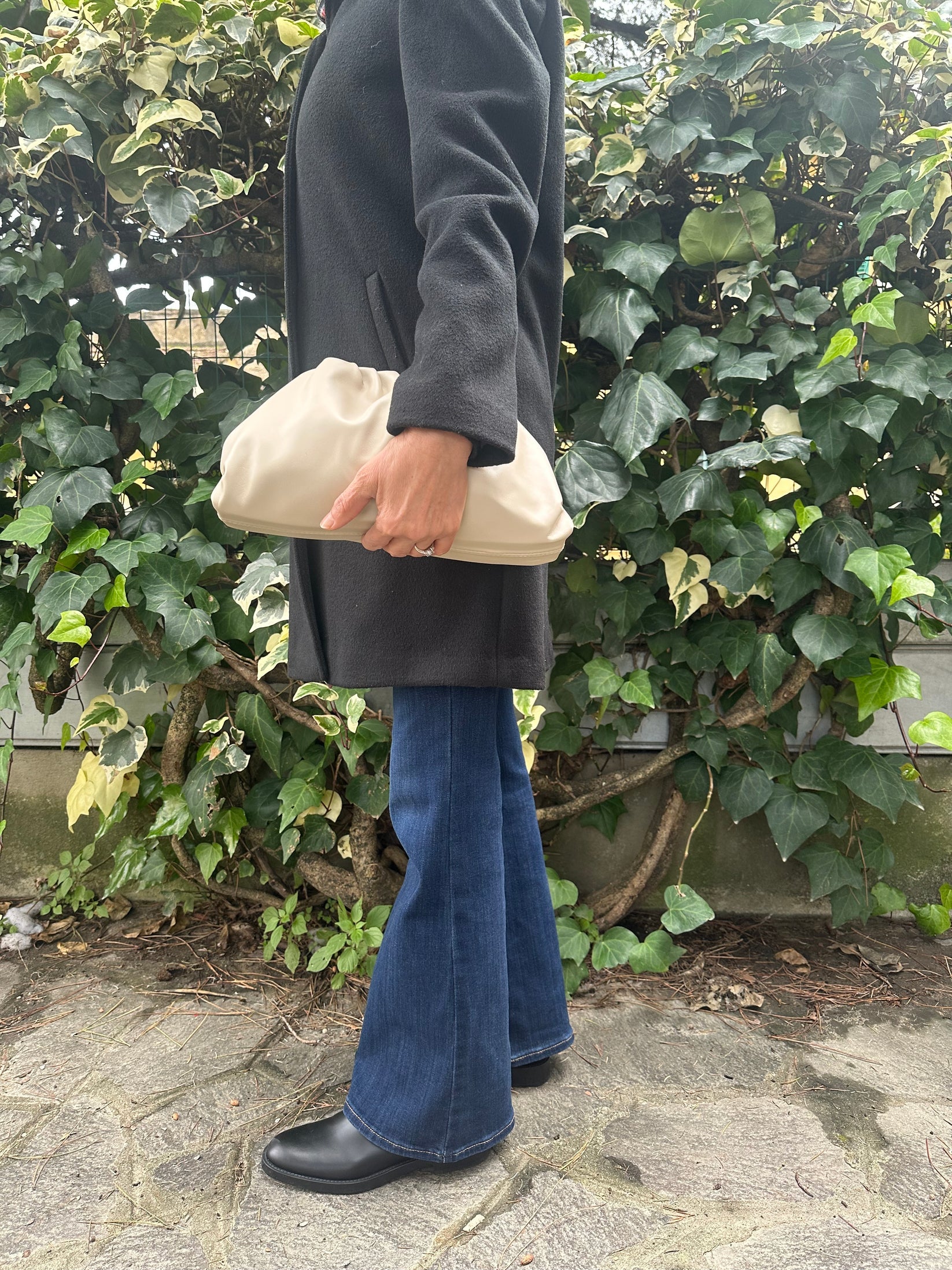 Large pouch nappa, beige