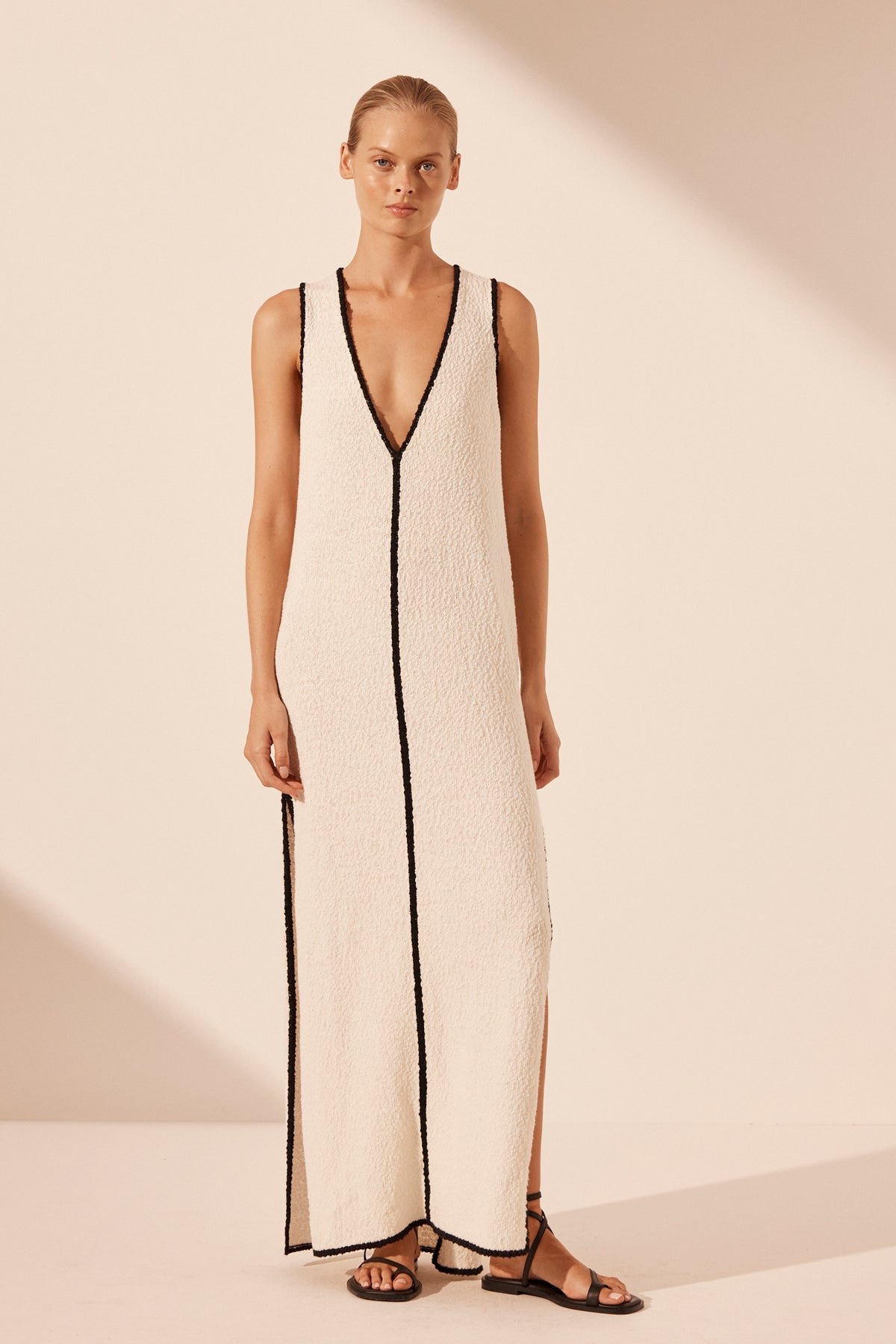 Lena plunged maxi dress, ivory/black