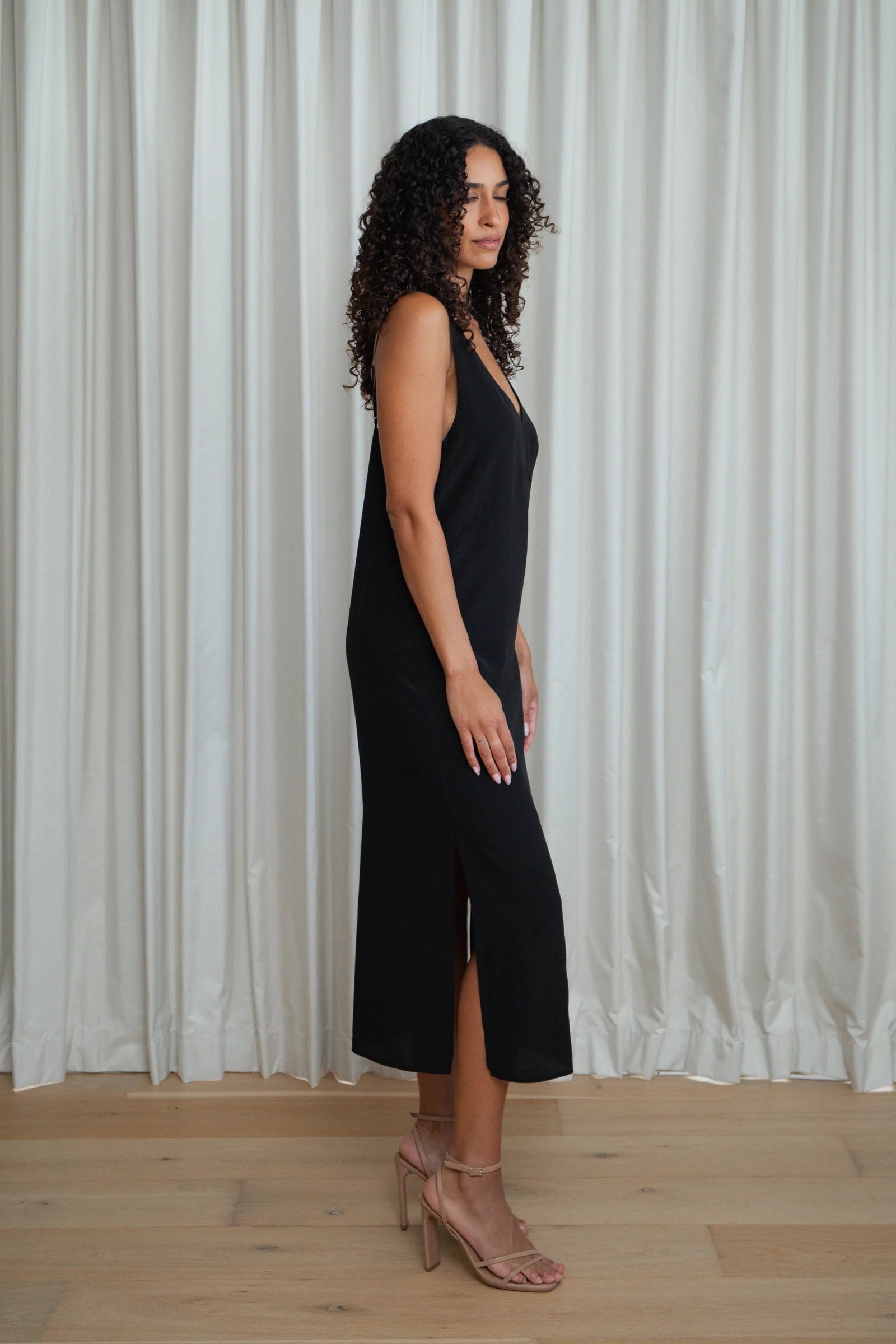 Petite dress, black