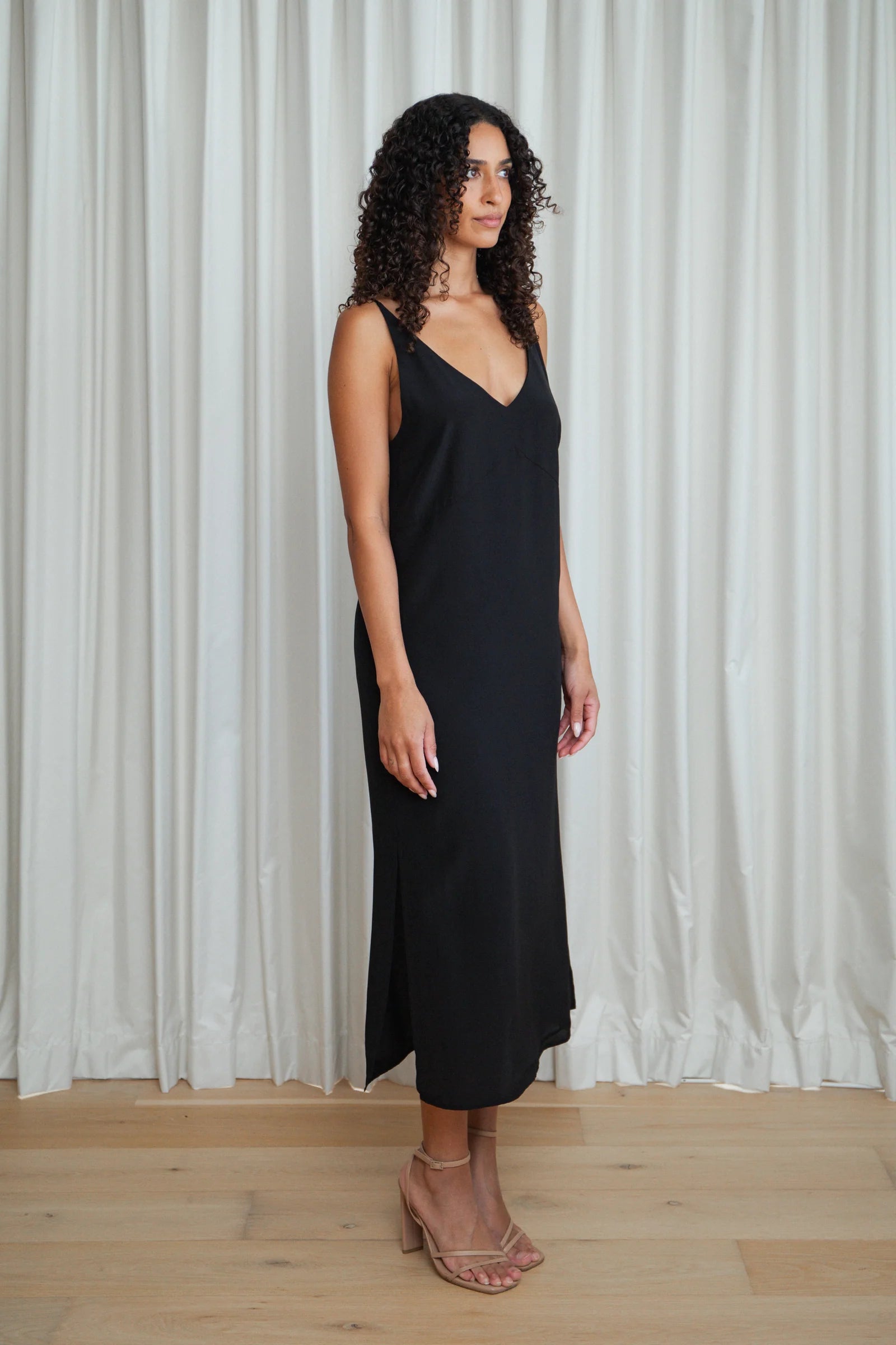 Petite dress, black