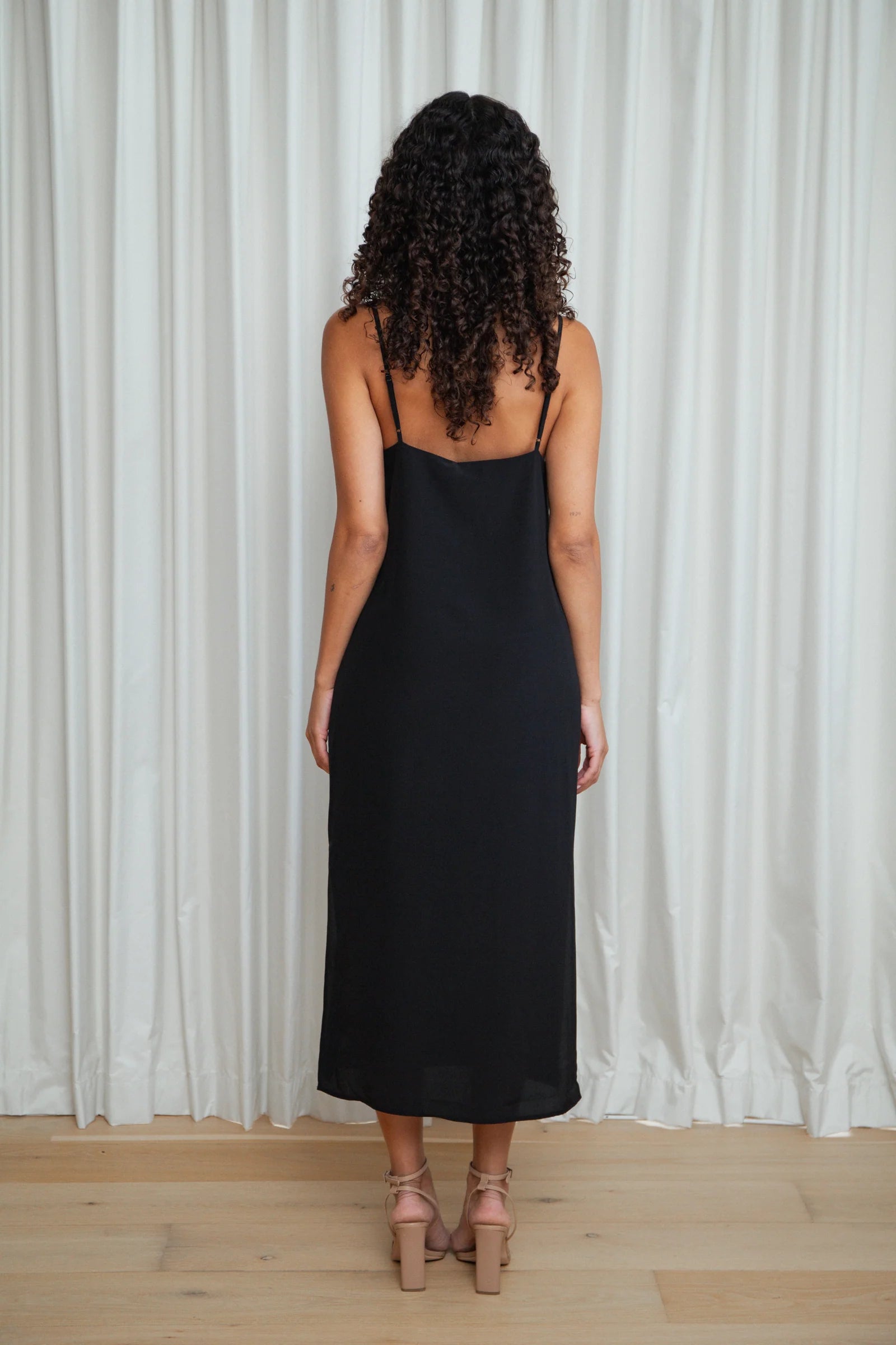 Petite dress, black