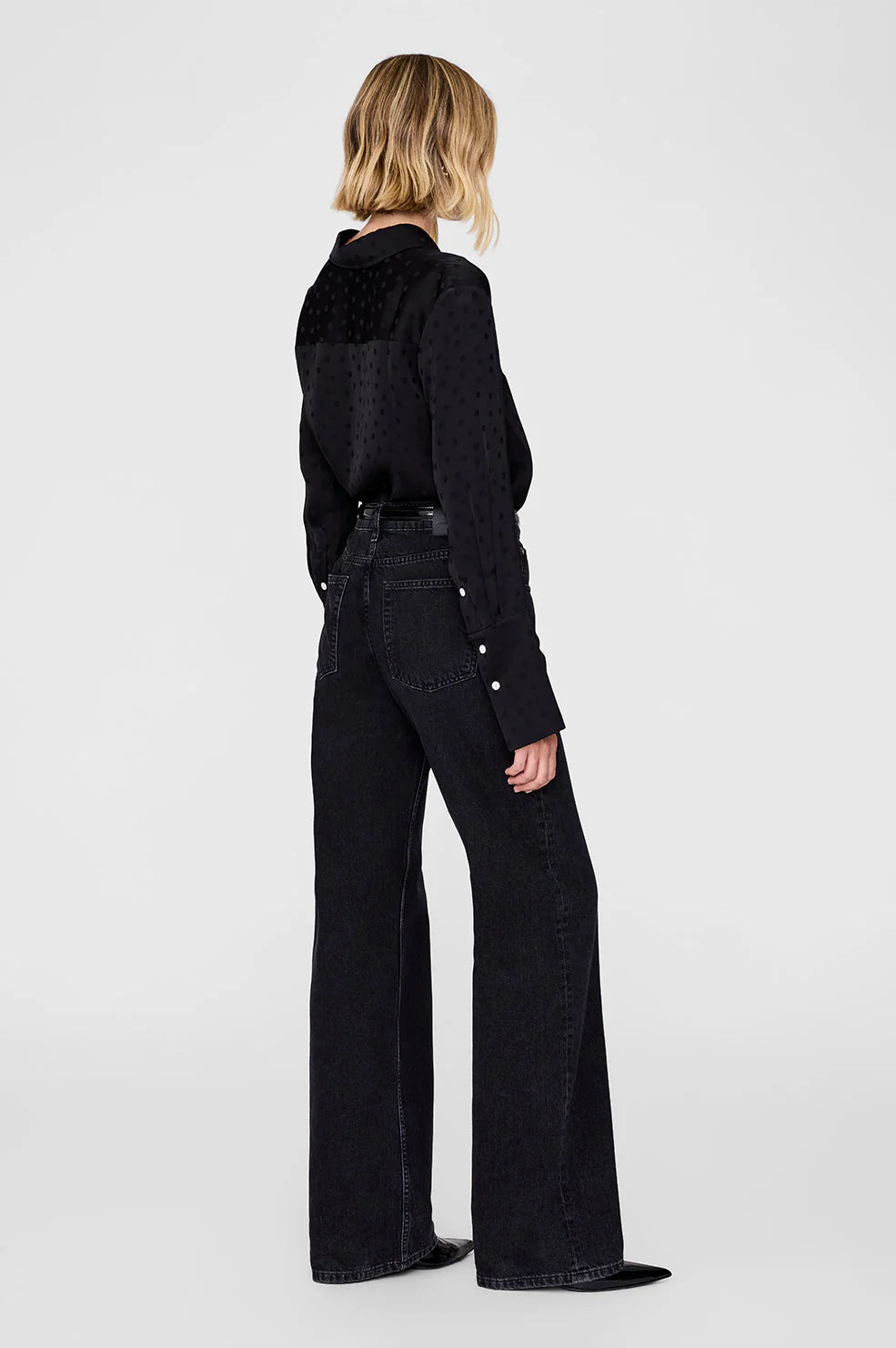 Amanda shirt, black dot jacquard