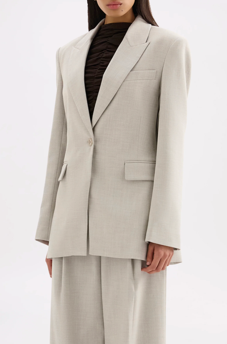 Aren blazer, sandstone