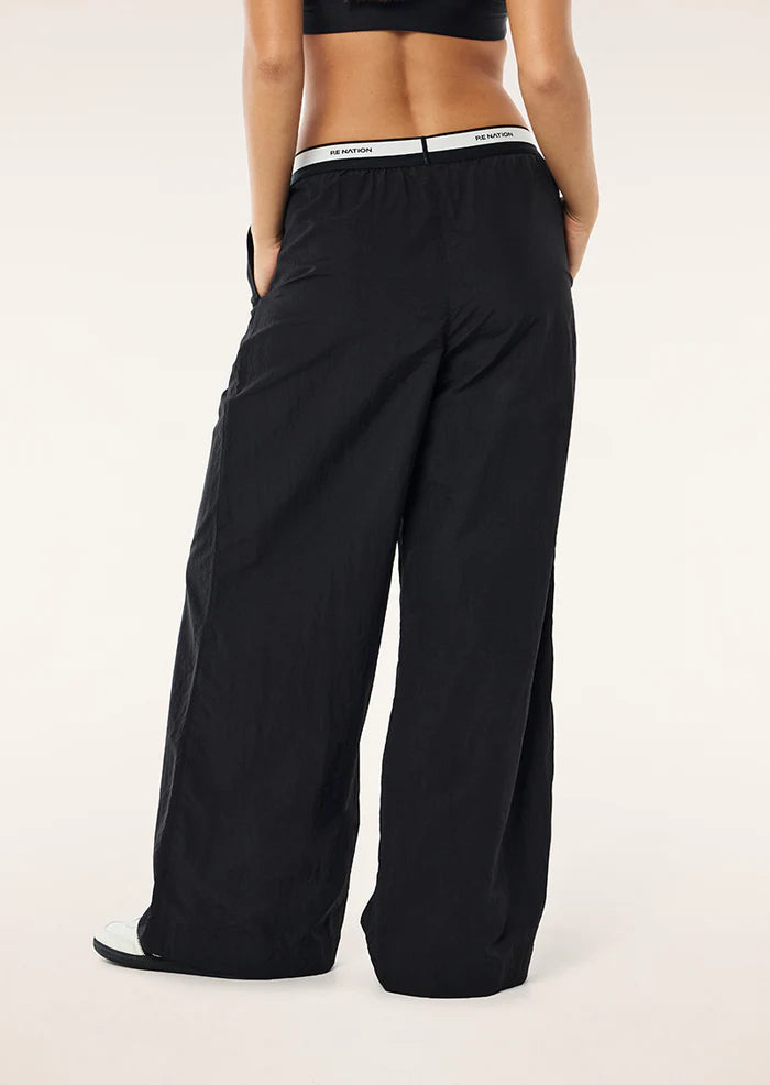 Avant pant, black/whisper white