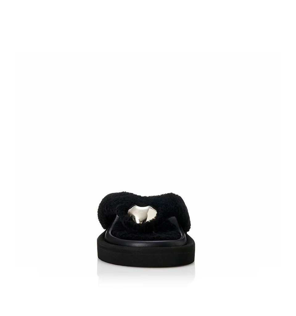 Ana, black shearling