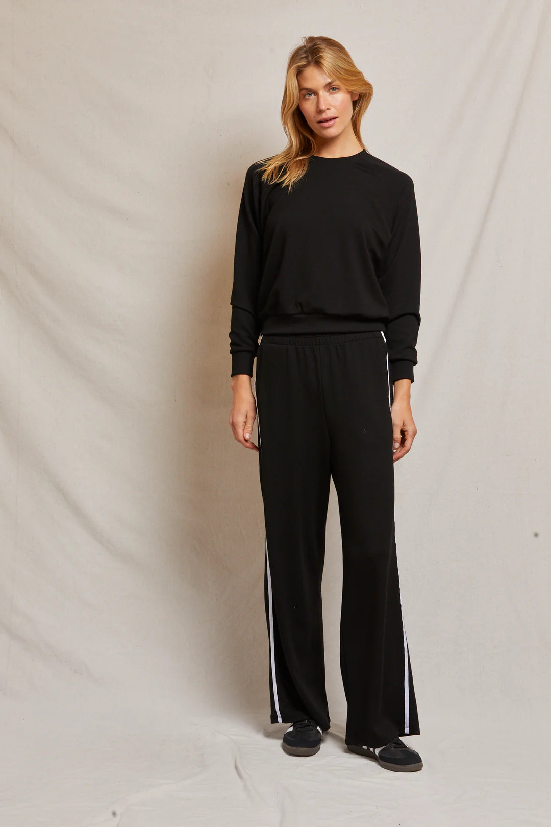 nadia travel wide leg pants, true black