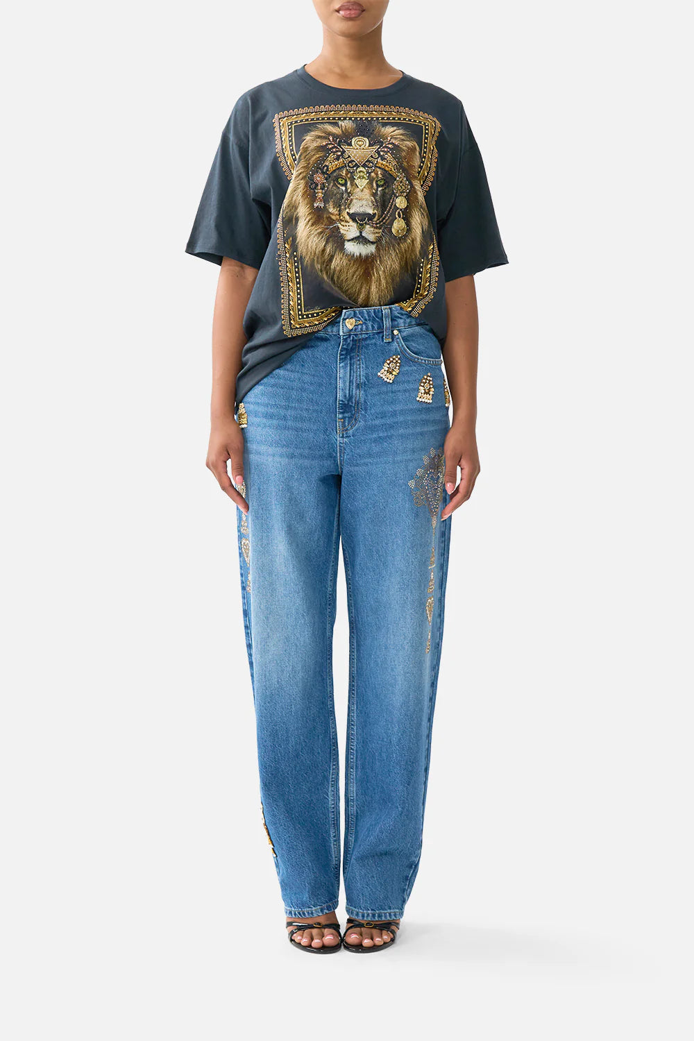 oversized band tee, Taurus rising