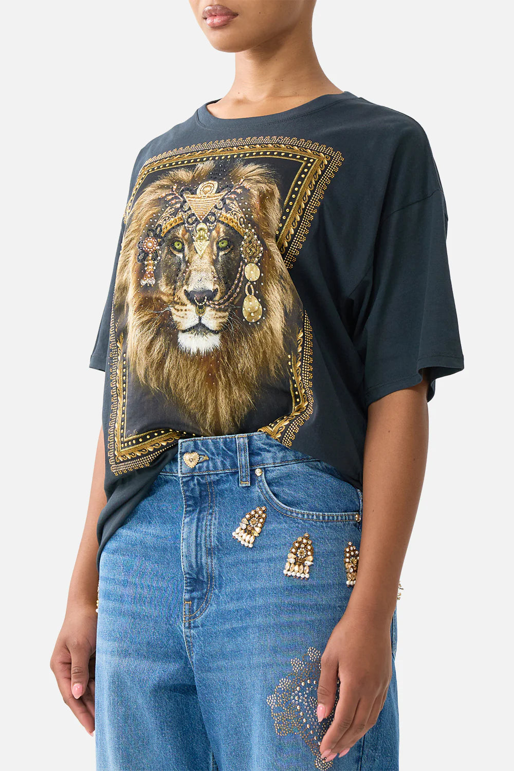 oversized band tee, Taurus rising