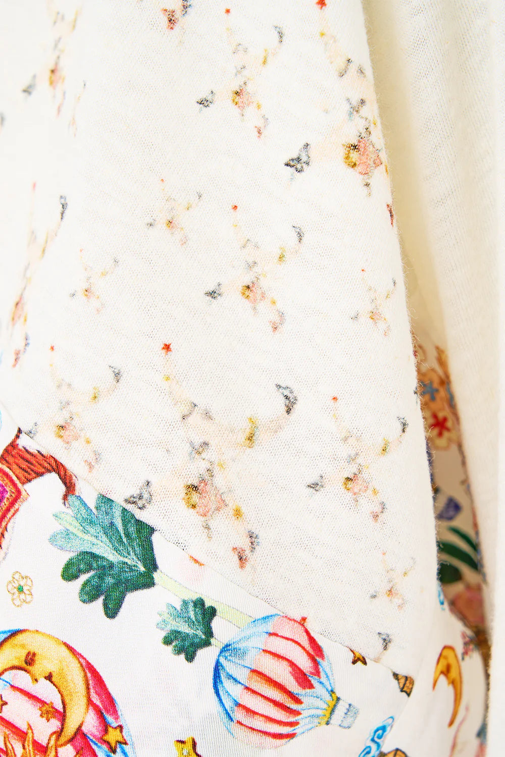 Panelled side split tee, kapadokya kitsch