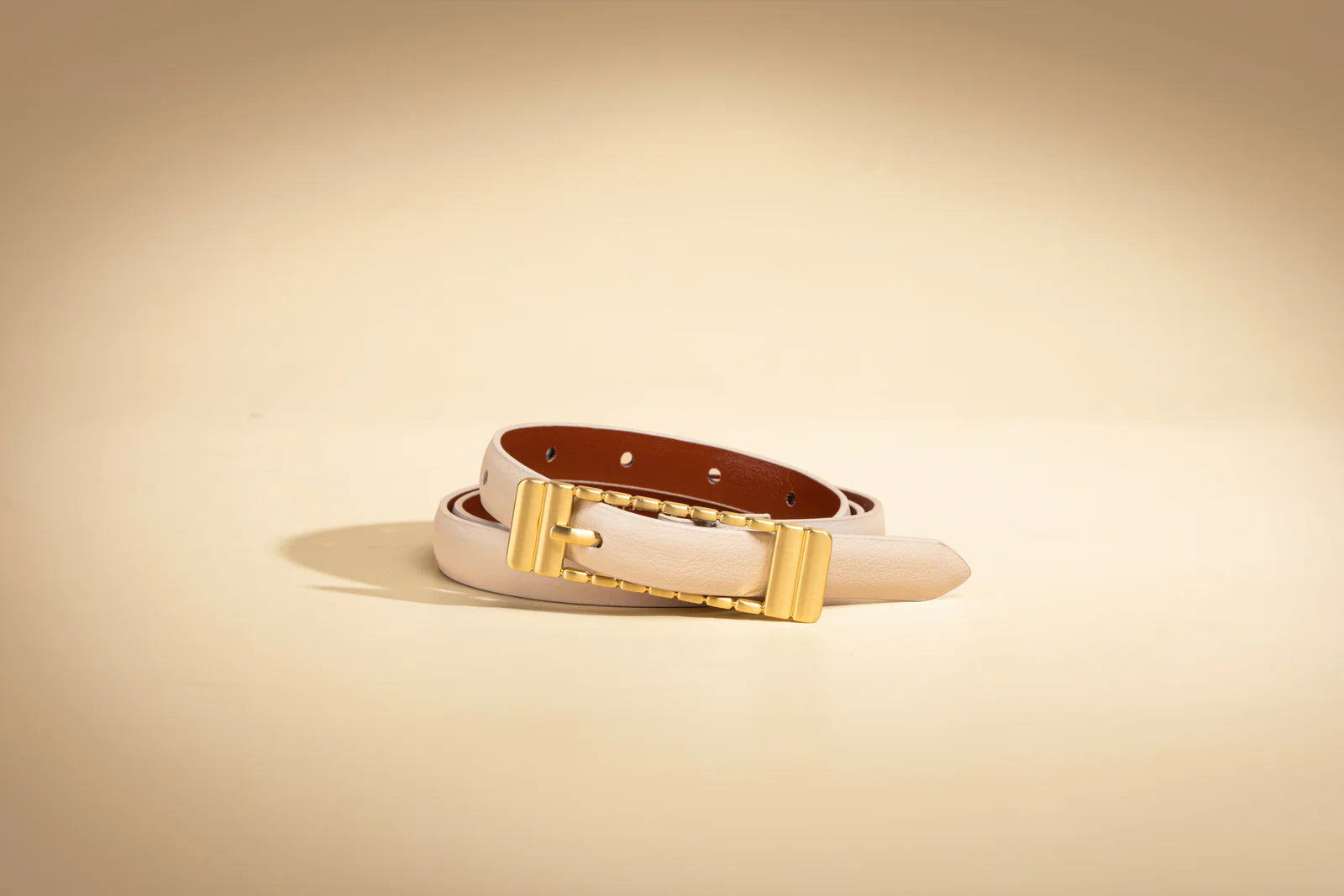 The marzi belt, ecru