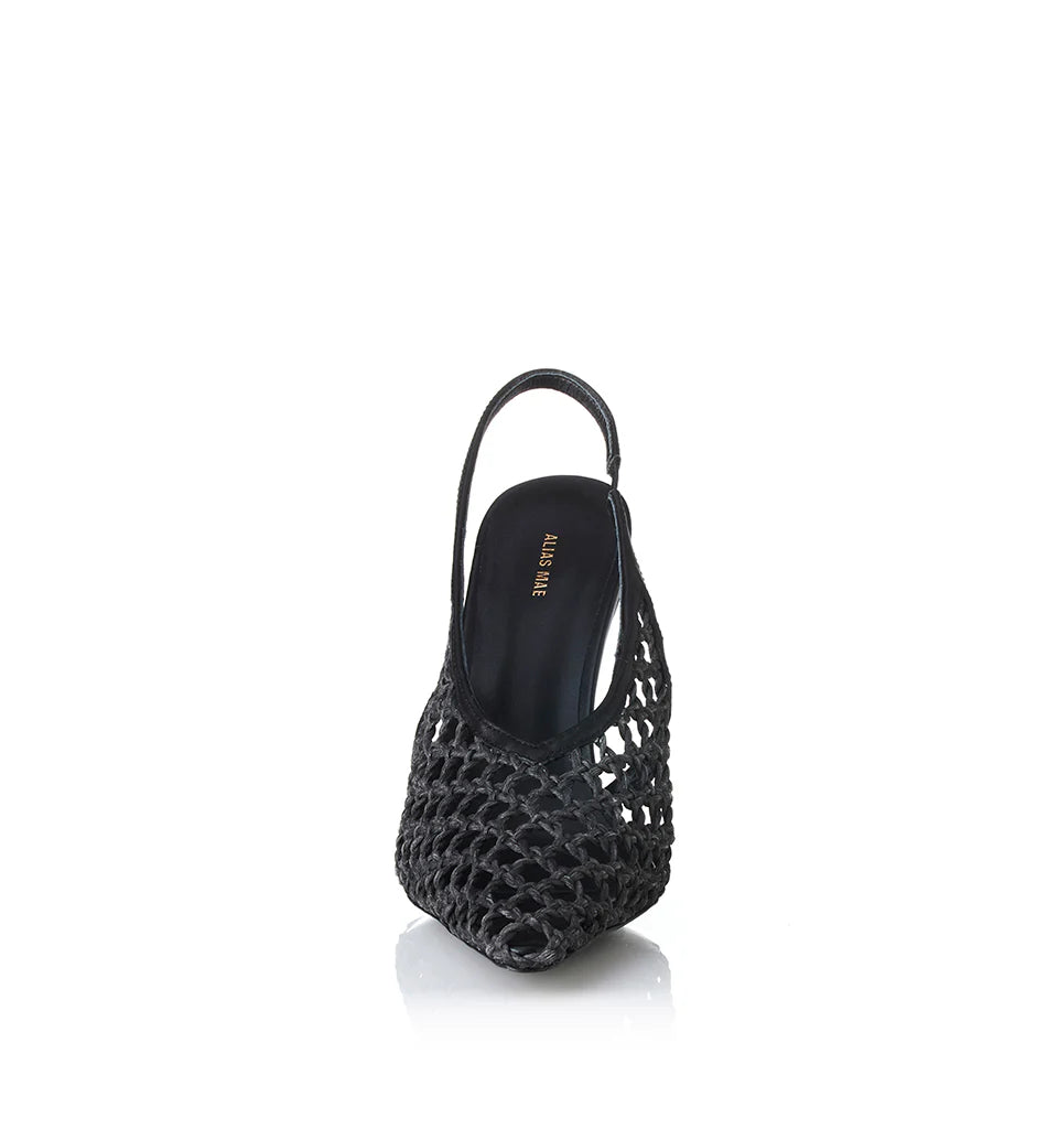 Deji, black crochet