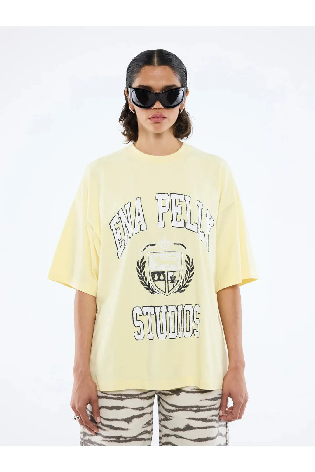 EP Varsity tee, pannacotta