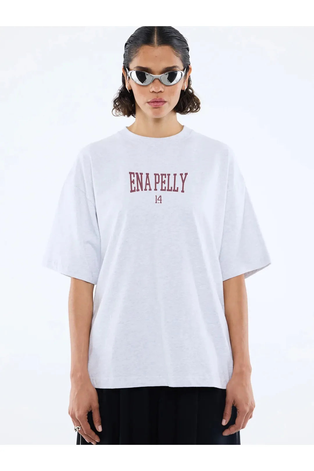 Varsity arch tee, white marle