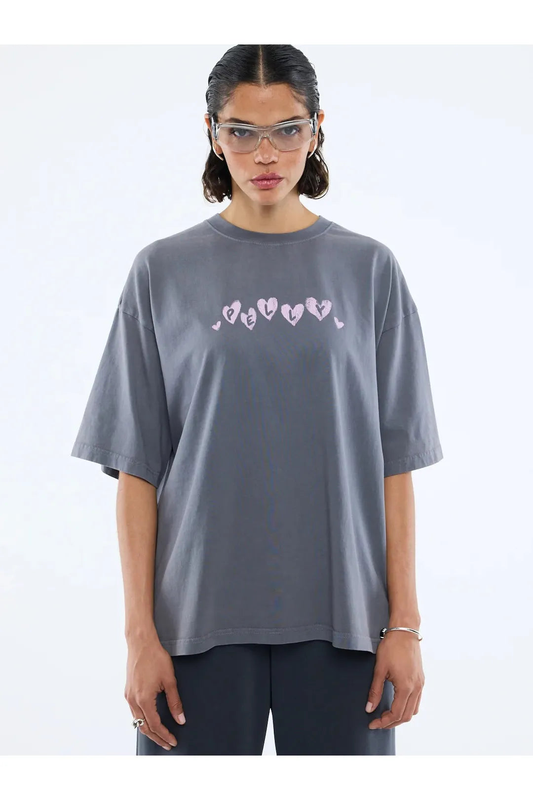 Pelly spray heart tee, washed grey