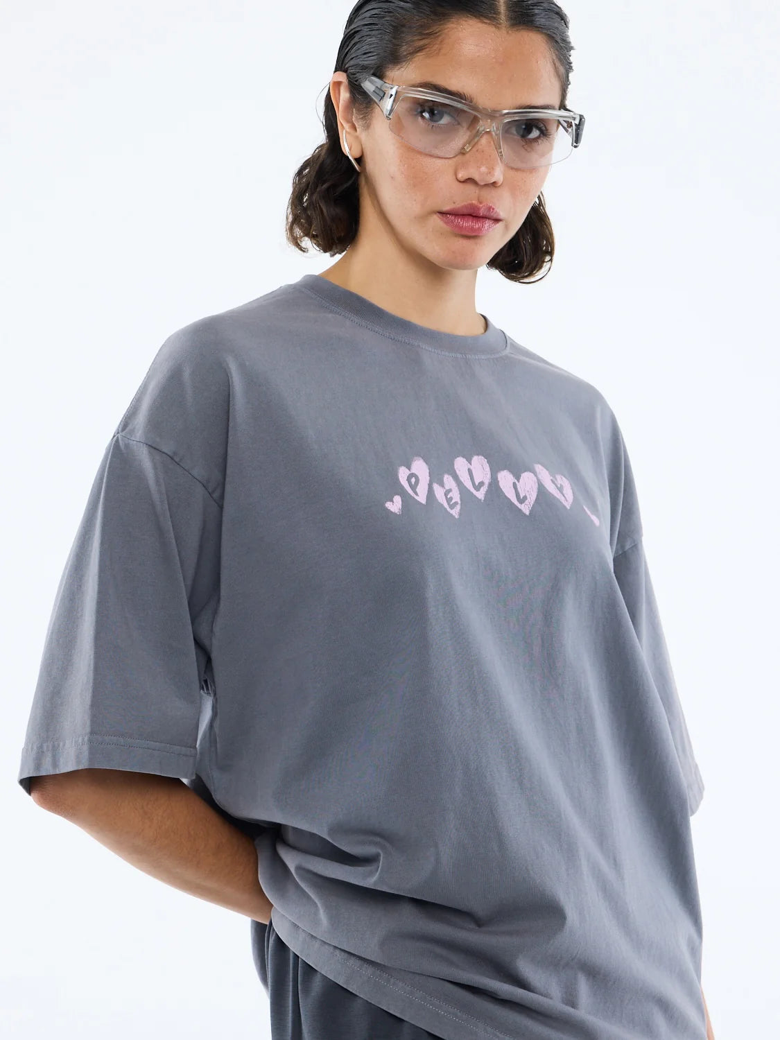 Pelly spray heart tee, washed grey
