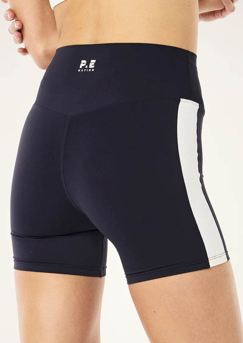 Freeplay 5" bike short, dark sapphire