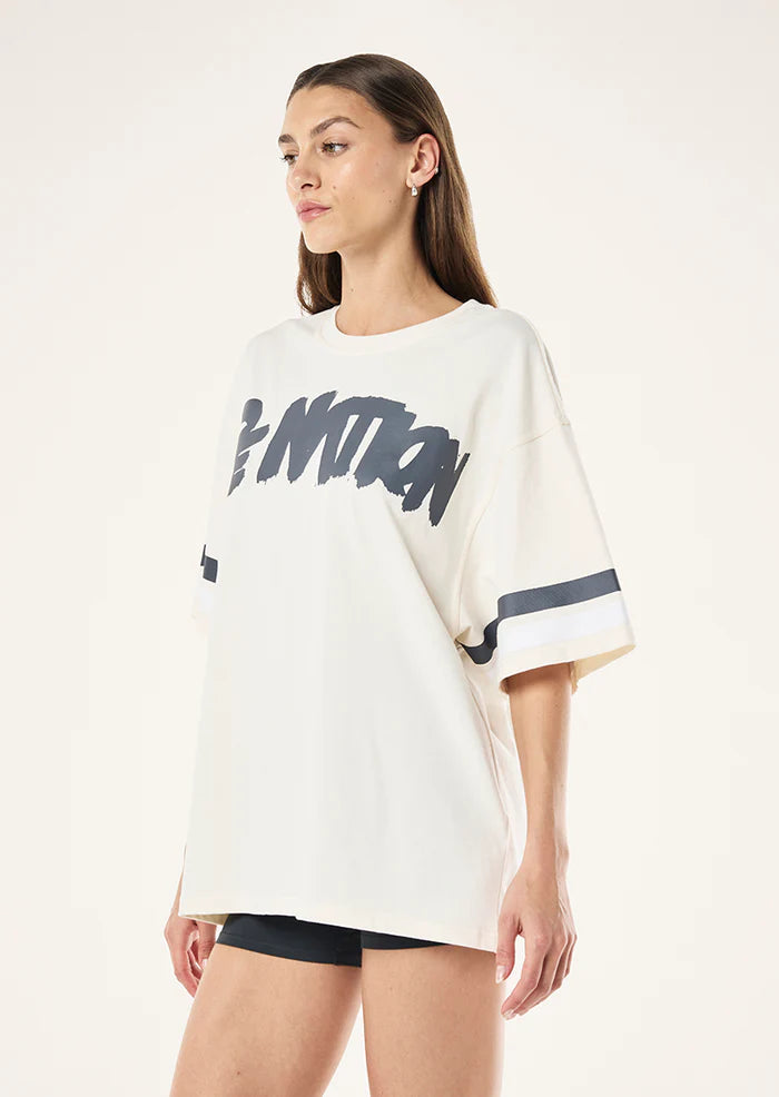 Frontline oversized tee, whisper white