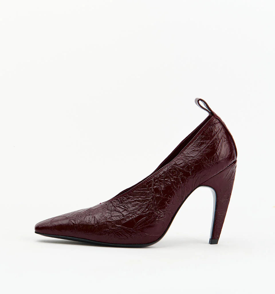 Floyd, burgandy oily crinkle leather