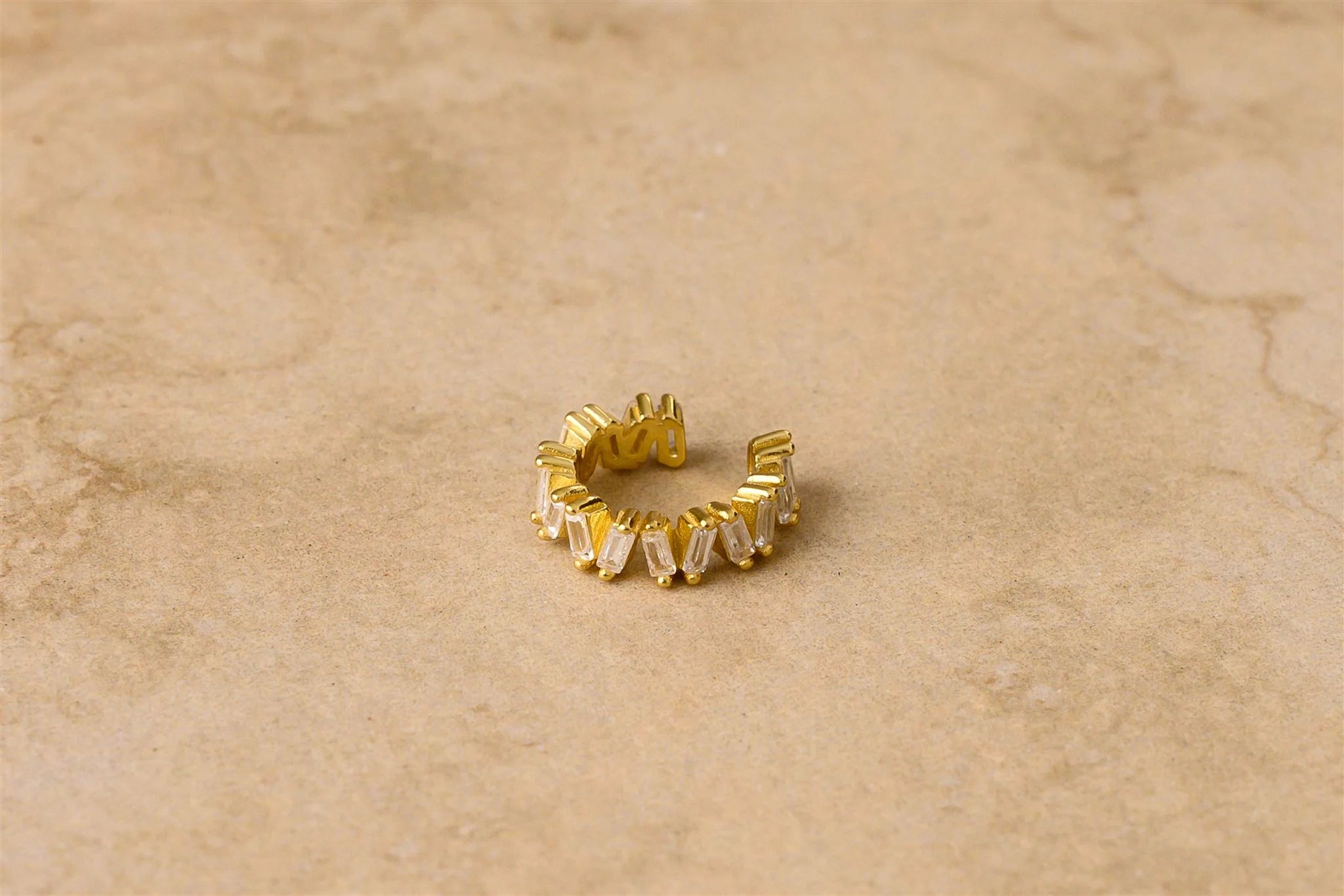 Sierra ear cuff