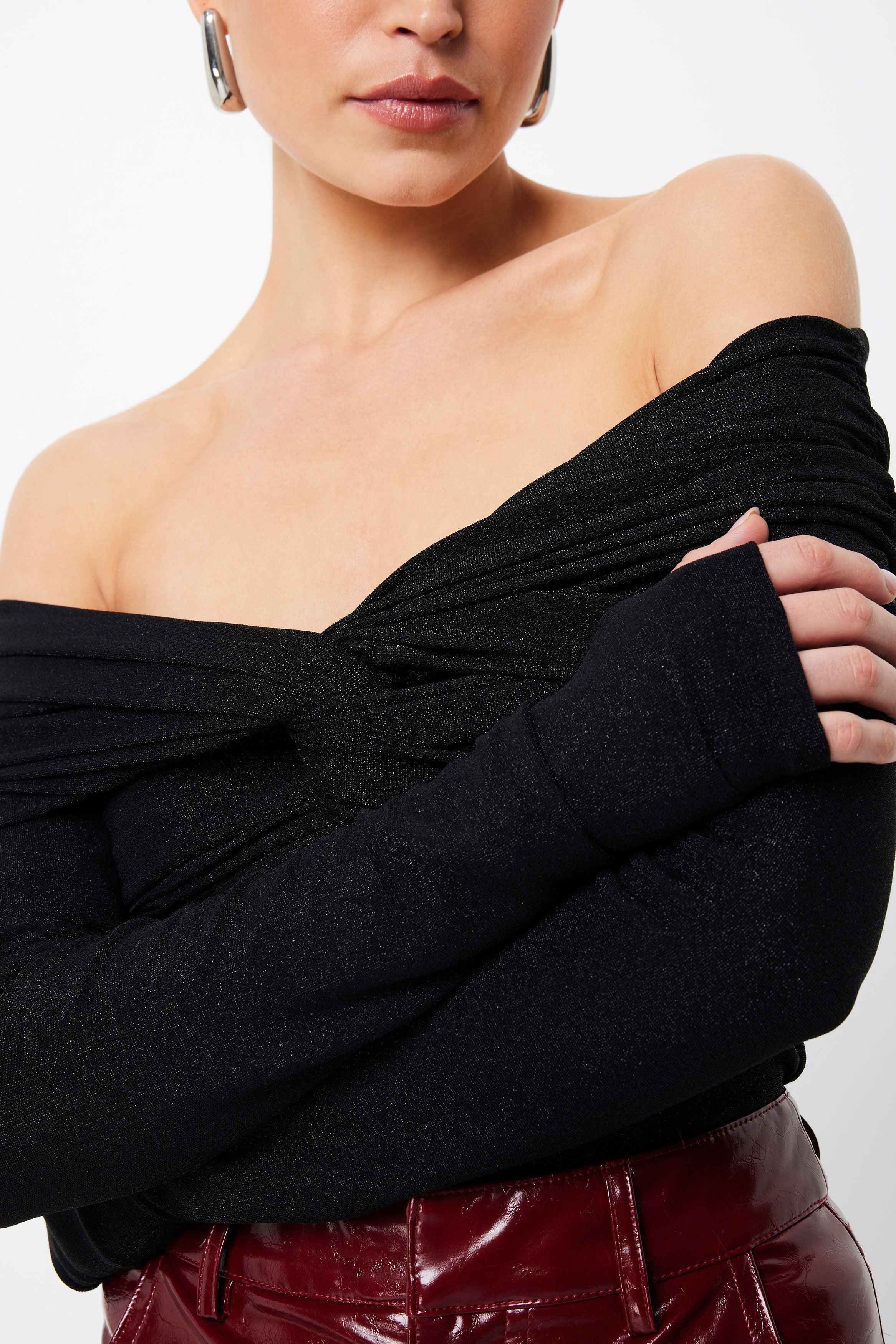 Intermission off shoulder top, black