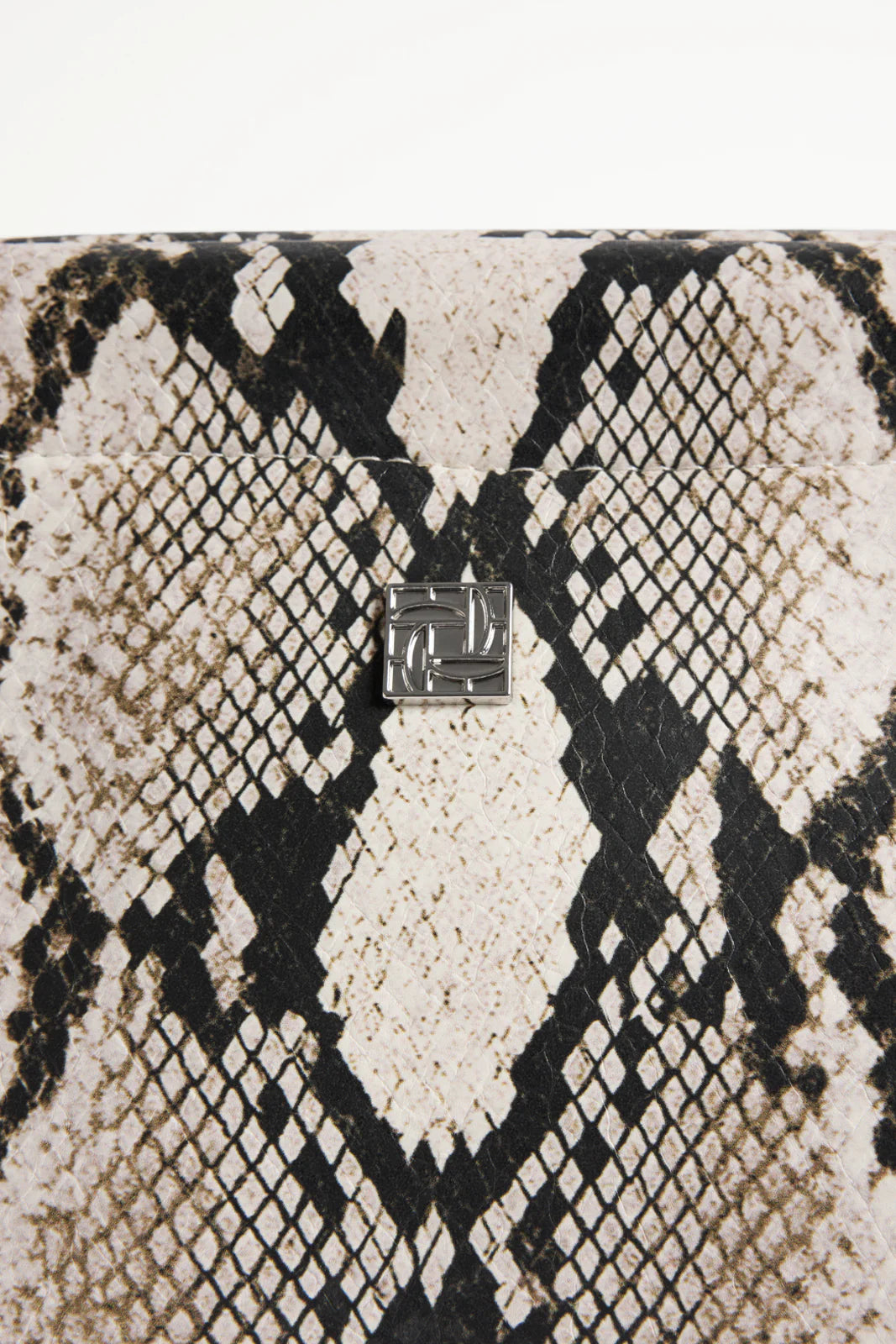 Viper clutch, snake print