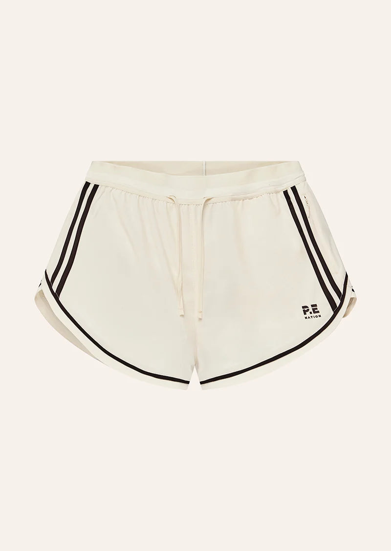Linear short, whisper white & dark plum