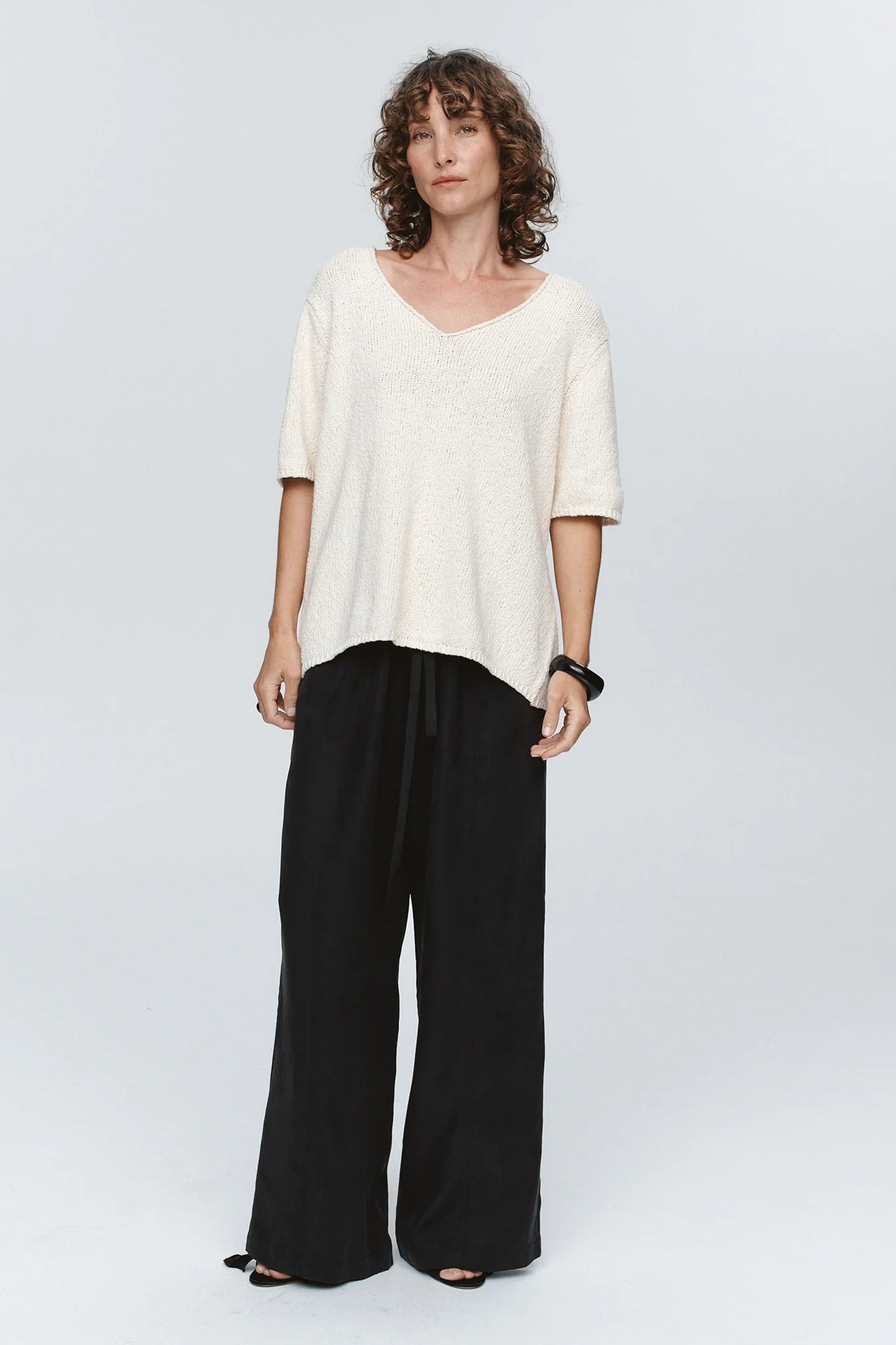 Nya tee, Ivory