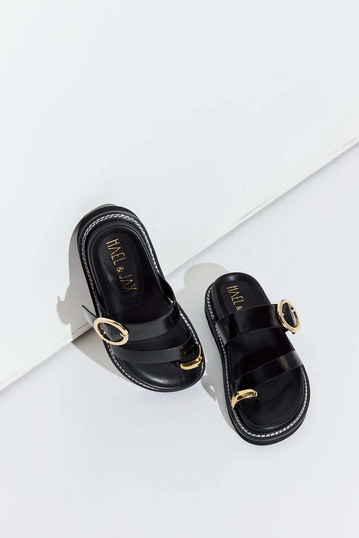 polished, black
