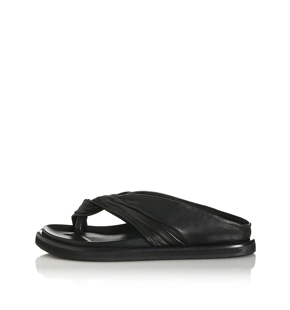 Paola, black leather