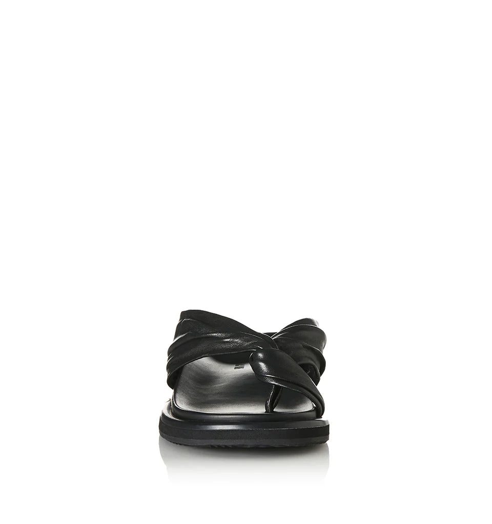 Paola, black leather