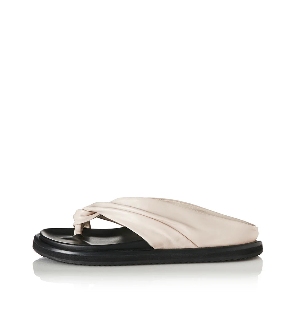 Paola, bone leather