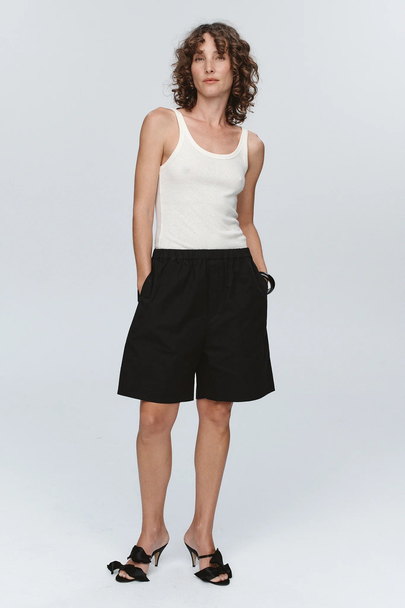 Ren short, black