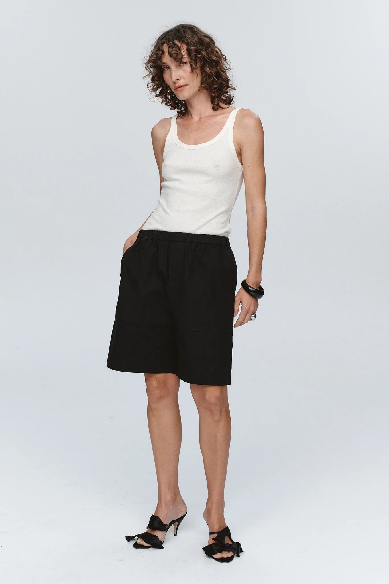 Ren short, black