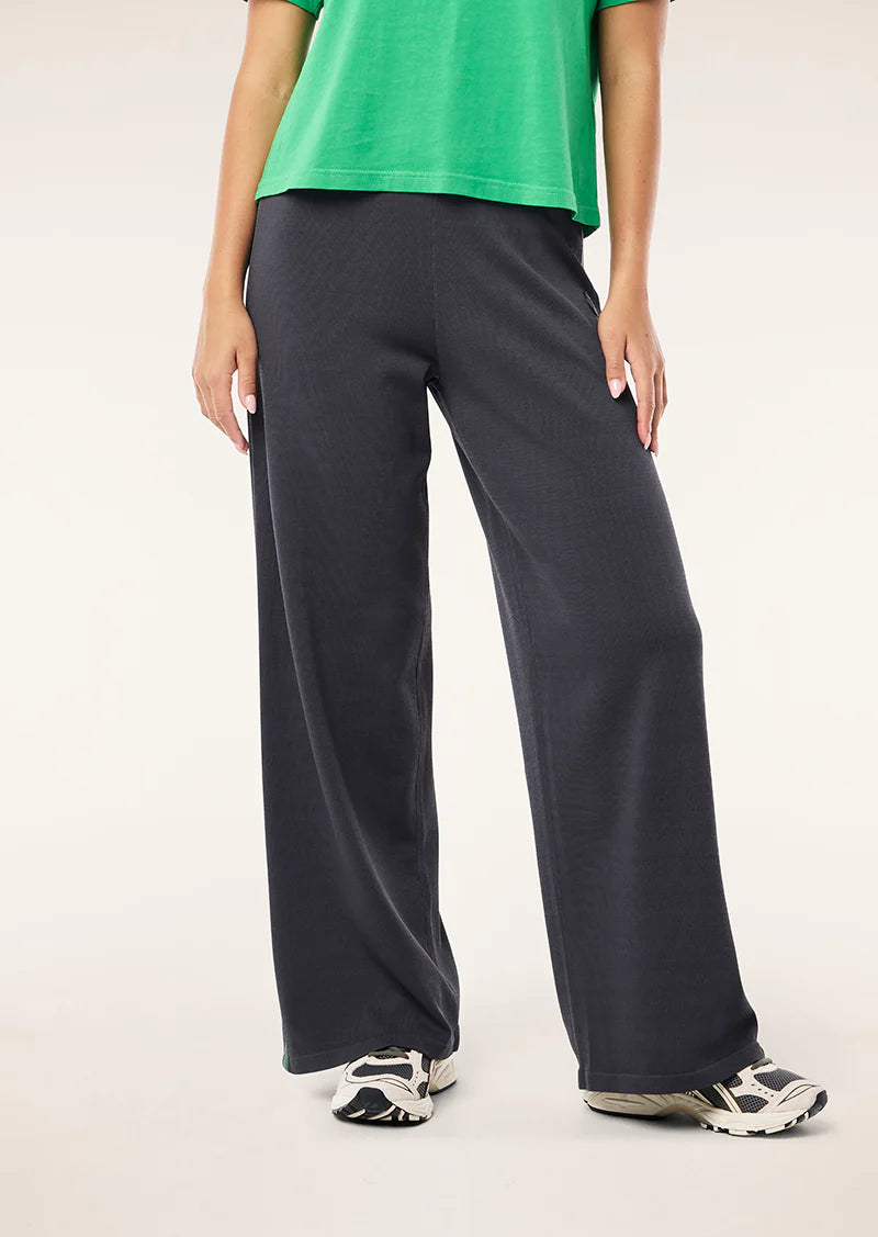 retreat knit pant, caviar