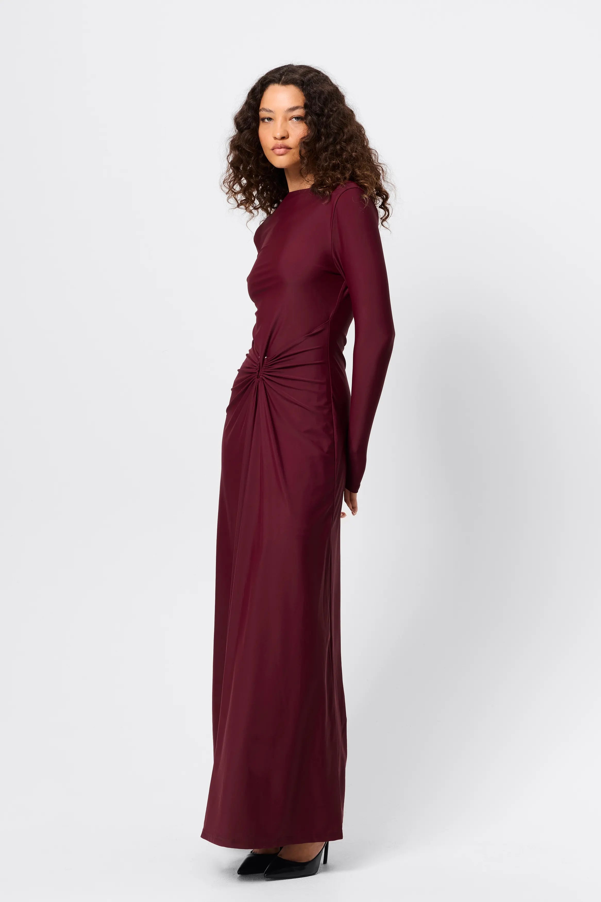 Regal maxi dress, bordeaux