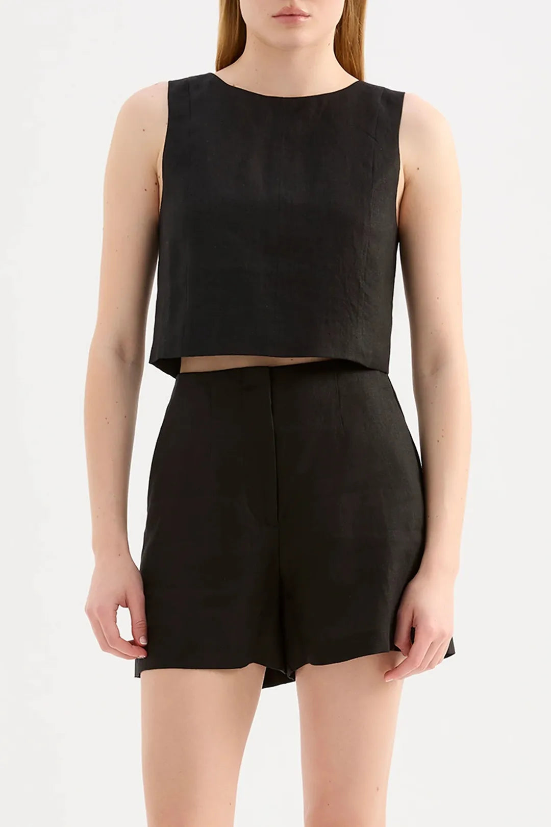 Marli linen short, black