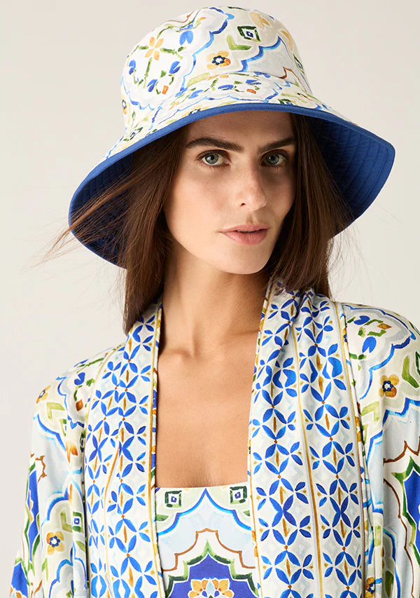 Filipa bucket hat, tile print