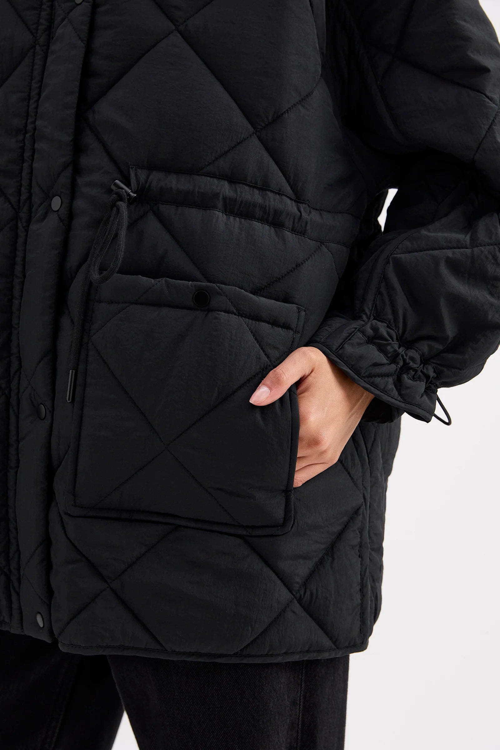 Atlas puffer jacket, black