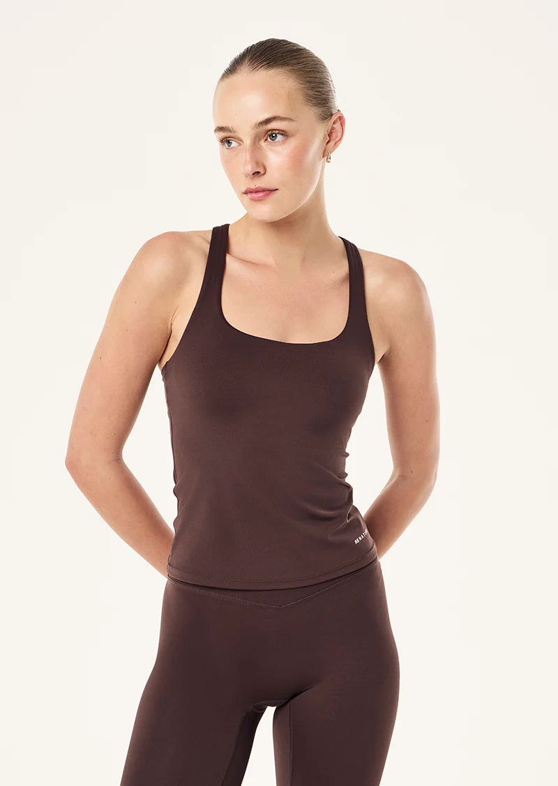 Signature scoop tank, dark plum