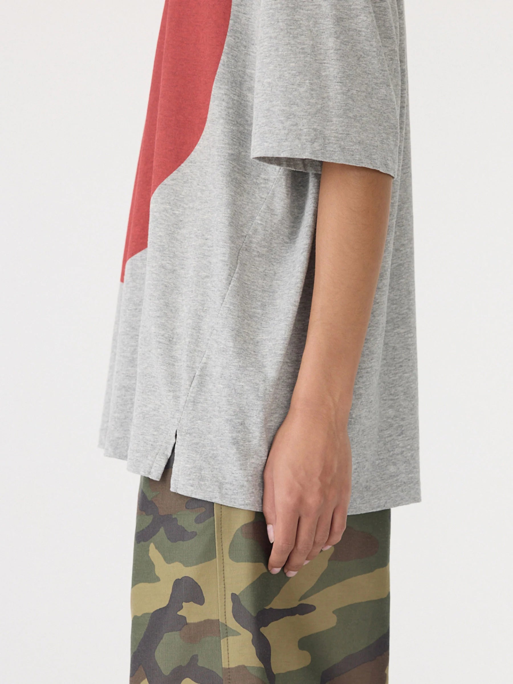 Slouch dot print t-shirt, grey marle/Heritage red