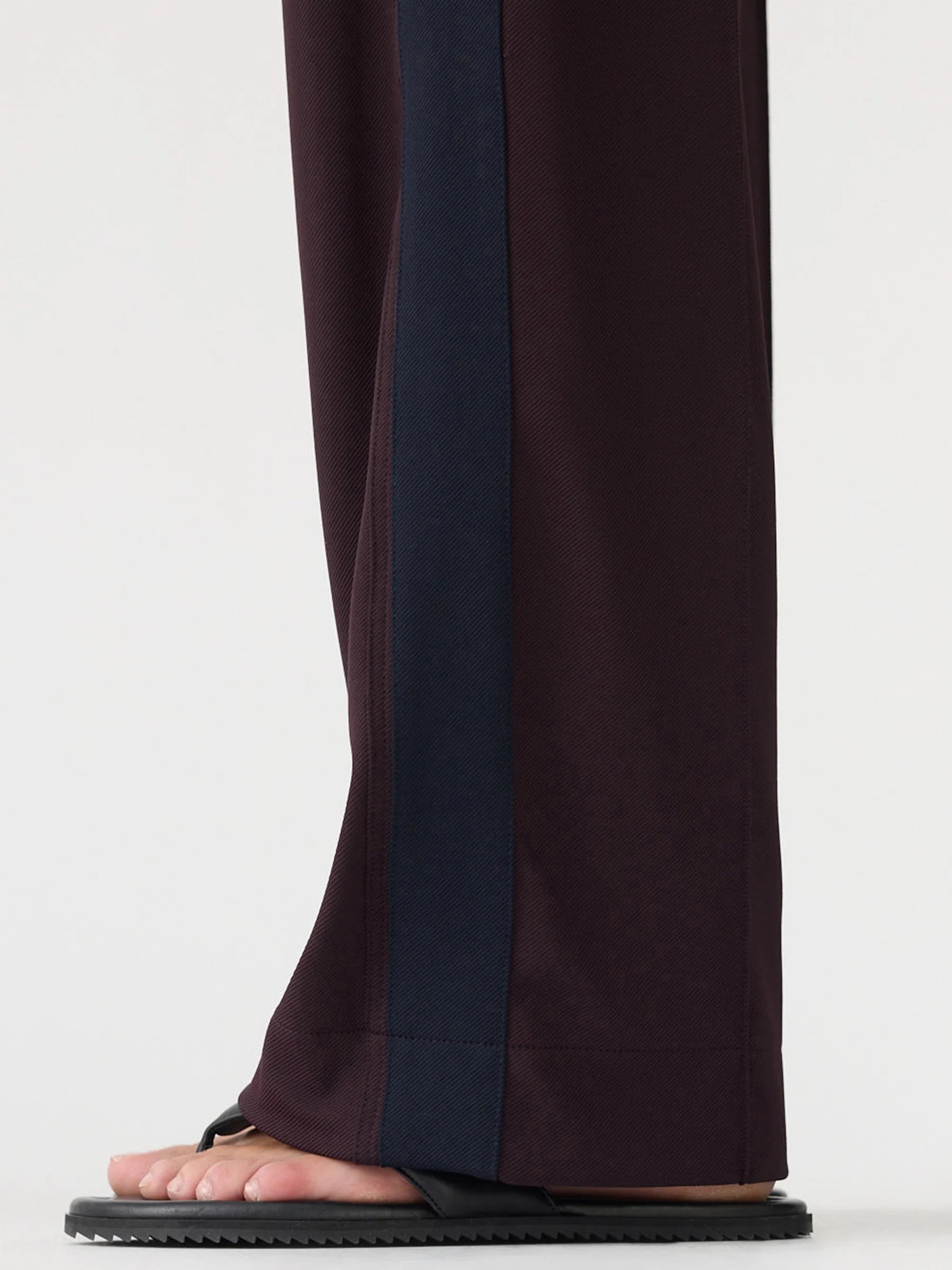 Twill Stripe Detail Pant, Dark plum/ink