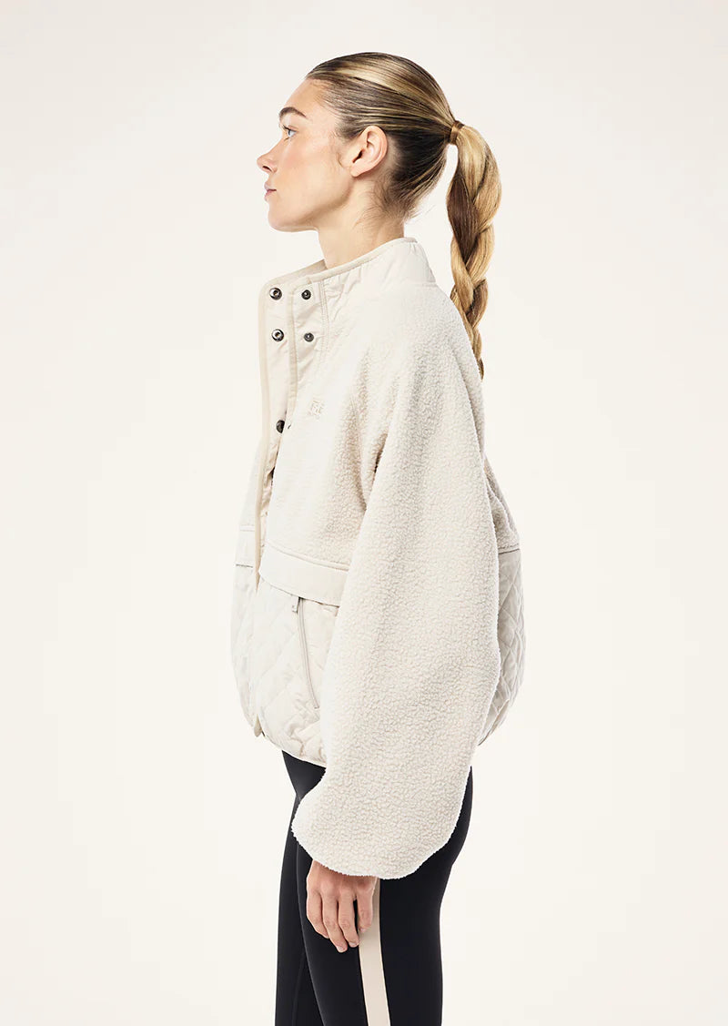 Technique quilt jacket, cloud