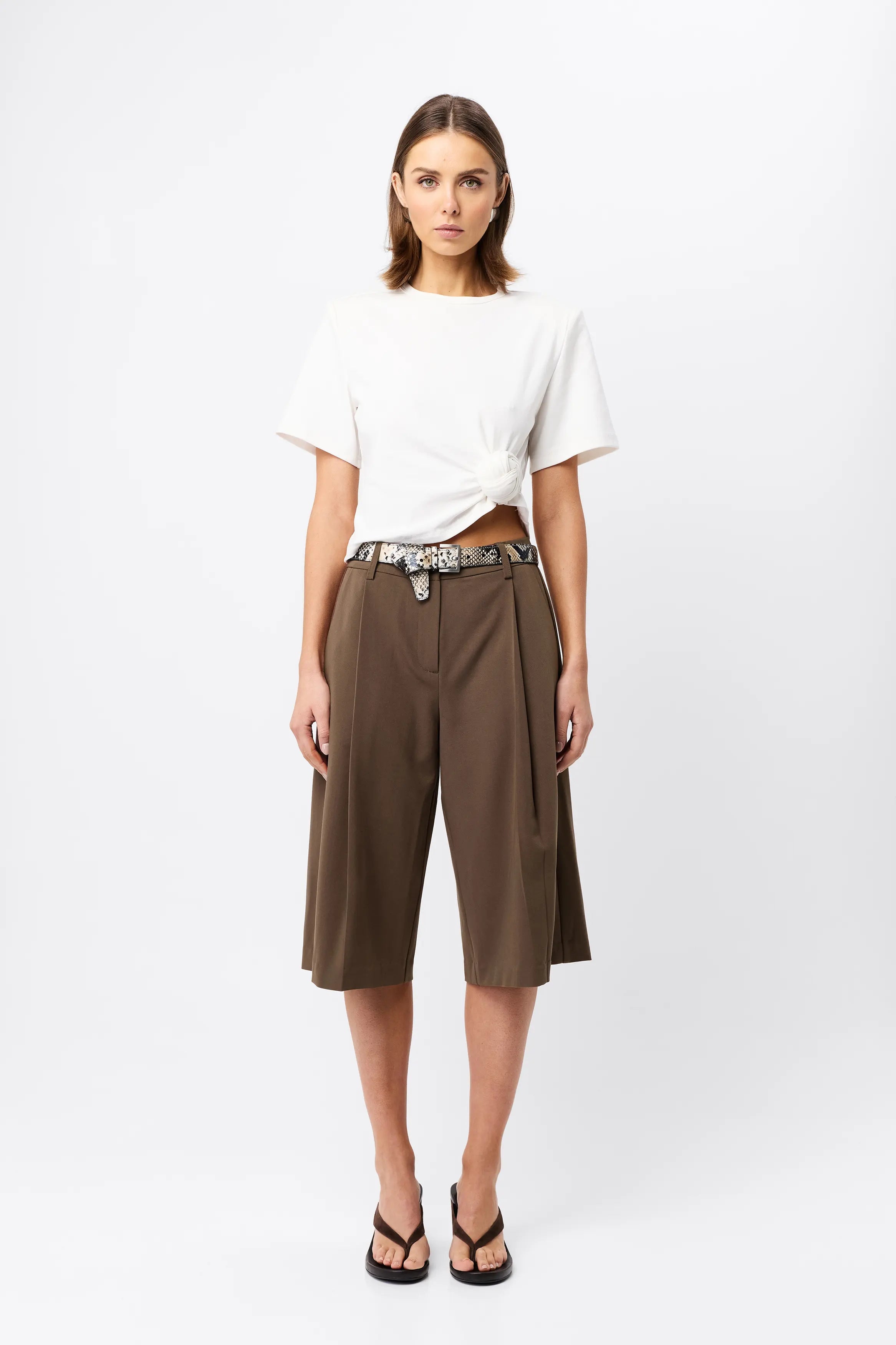 Tied & true top, white