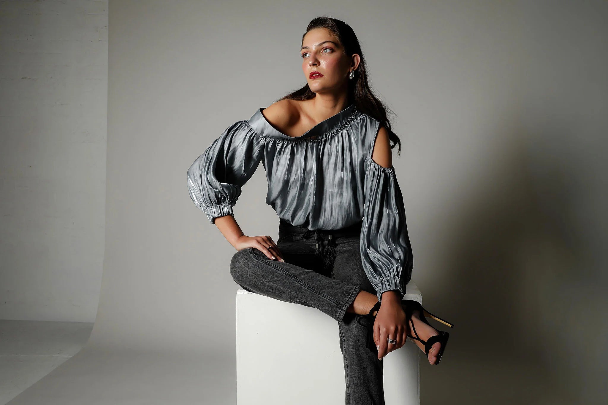 Etoile top, metallic steel blue