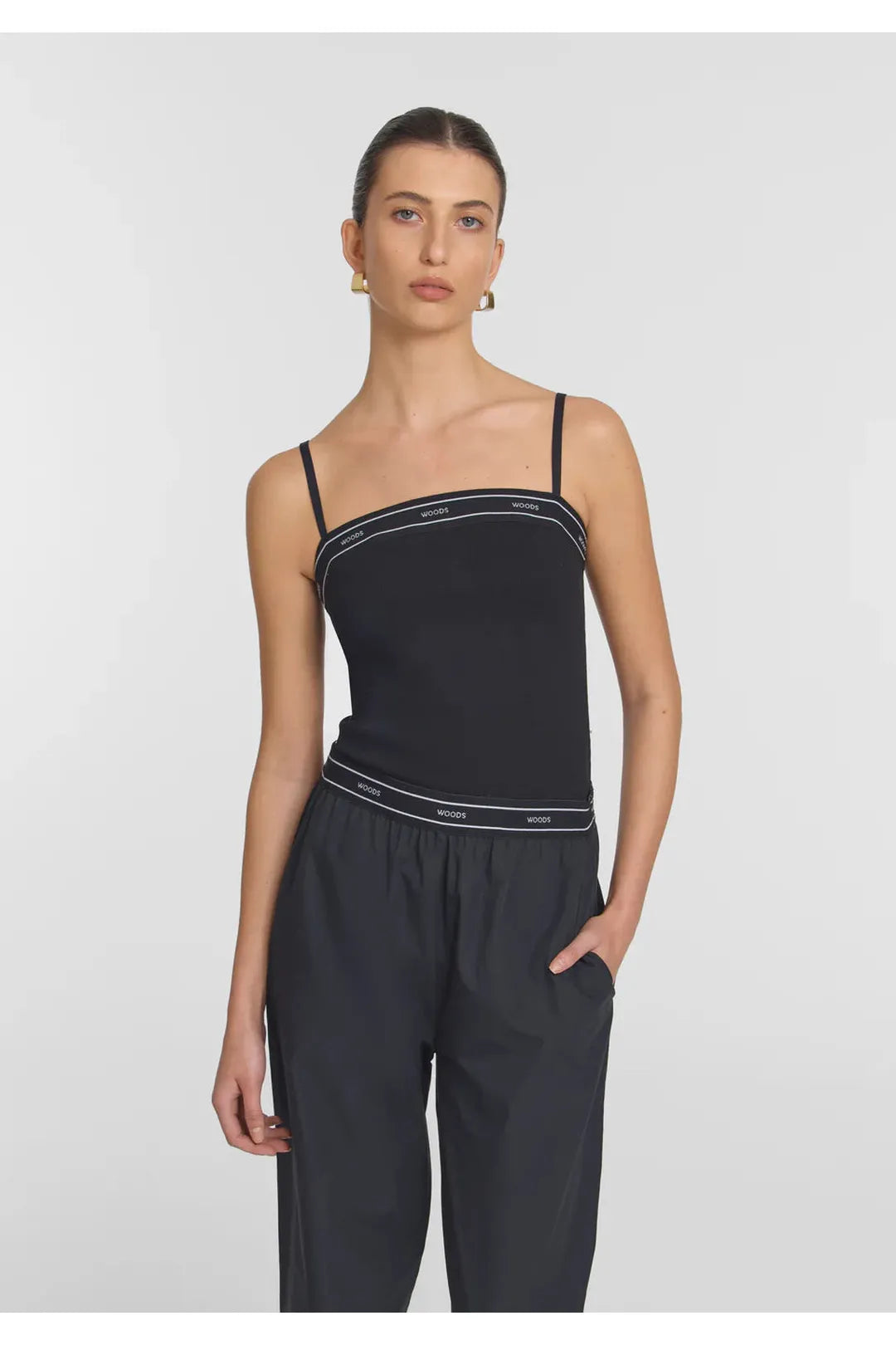 Player tank, black