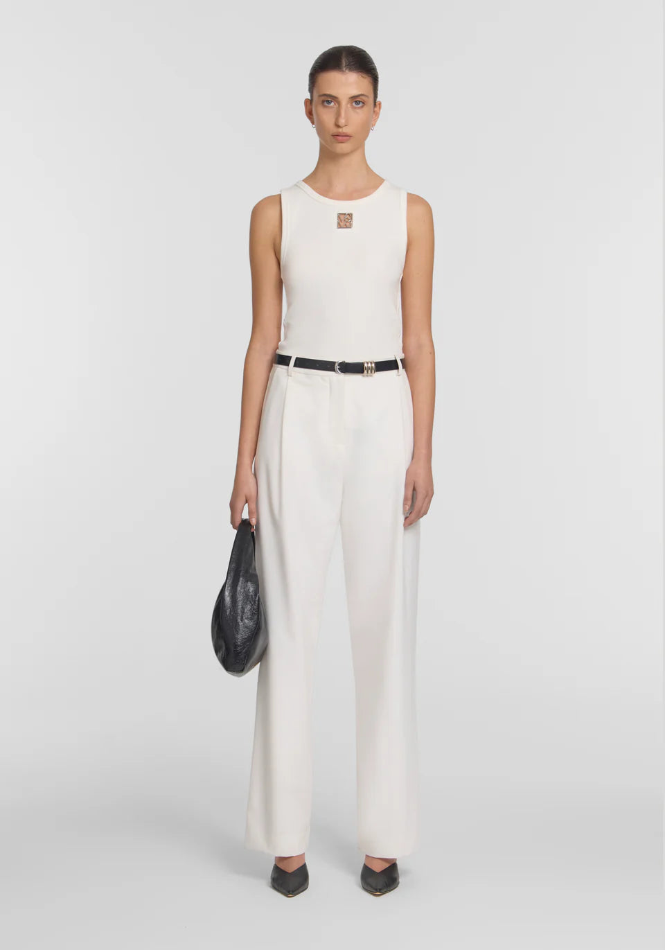 V&W metal tank, Ivory