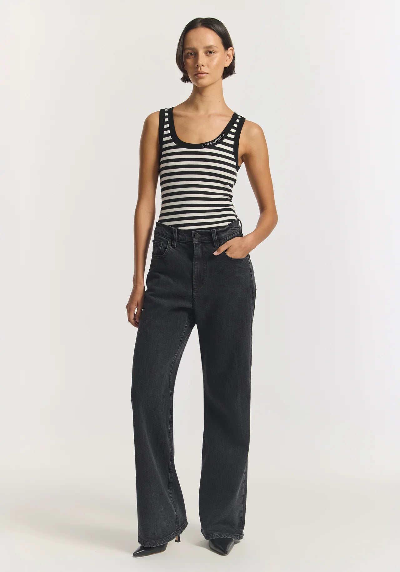 Vik & Woods tank, black/Ivory stripe